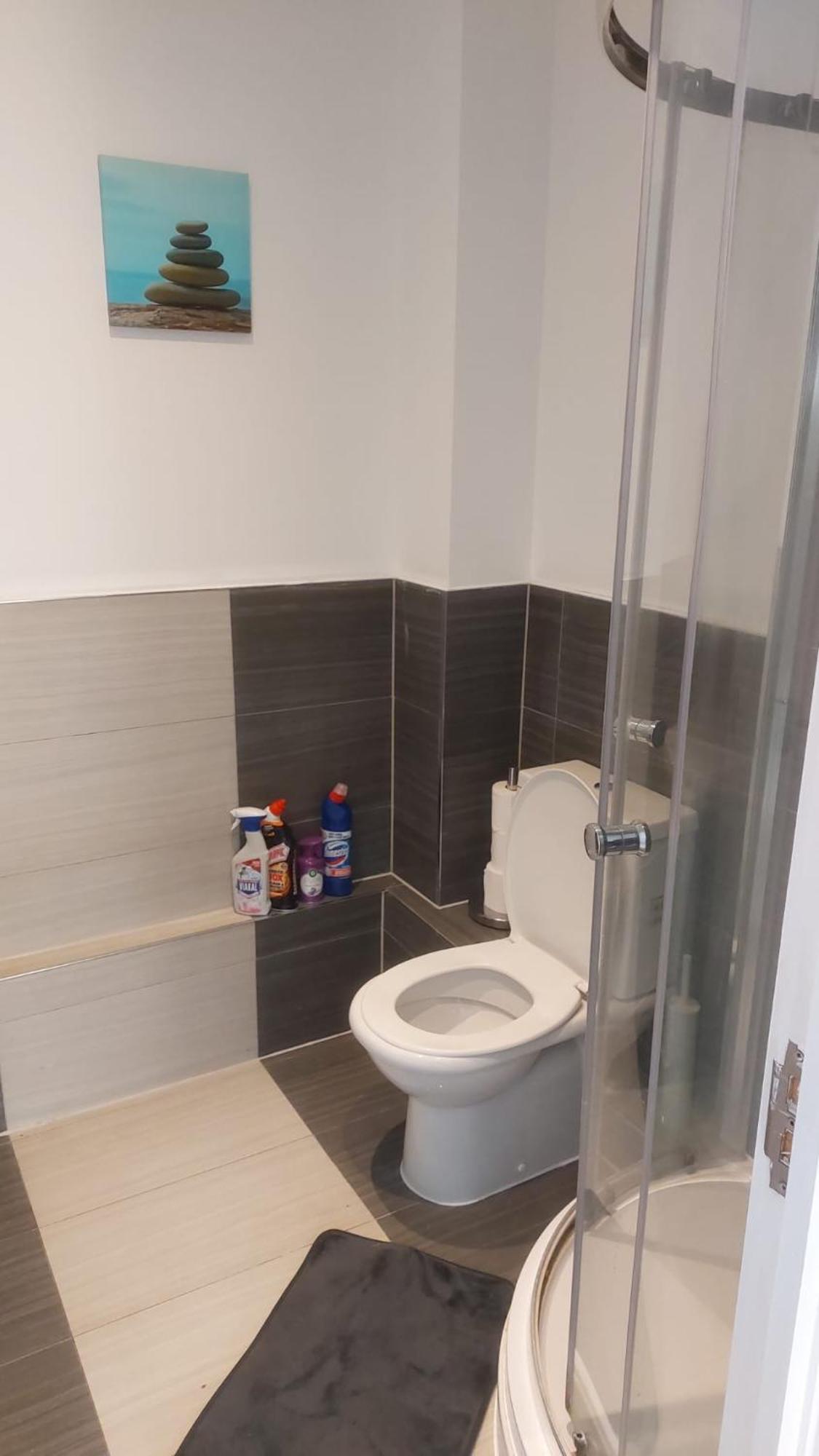 Spacious Studio Maidstone - Redecorated Oct 2023 외부 사진